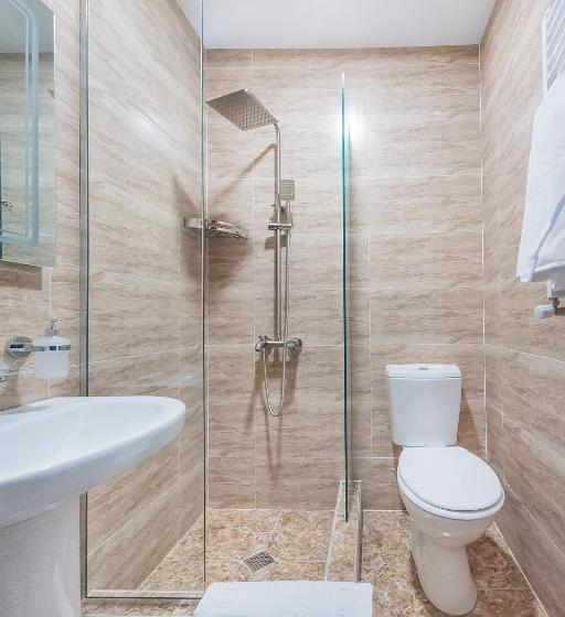 هتل Dzvel Ubanshi