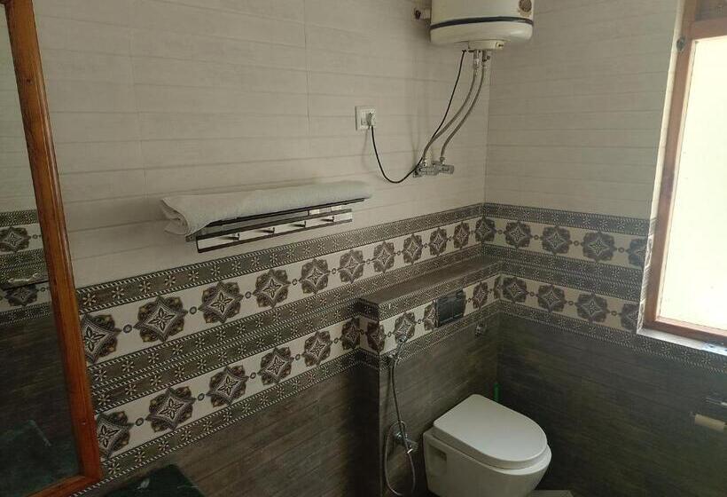 هتل Elegance Retreat Manali Luxury Boutique Stay