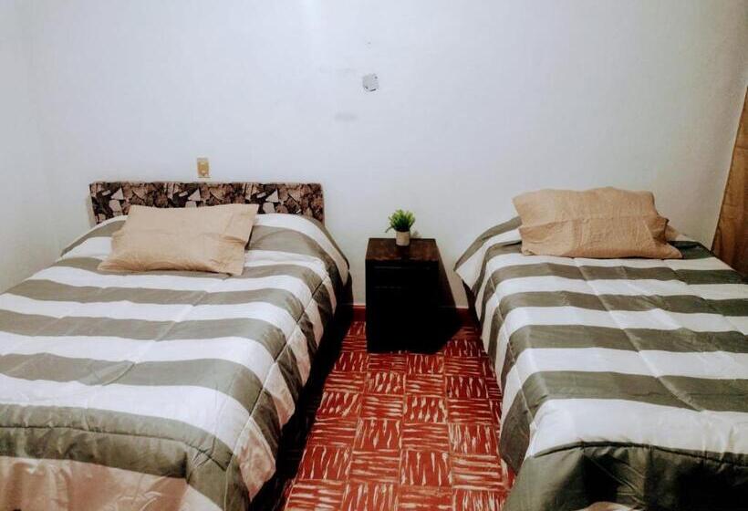 ホテル Granaditas Segunda Planta