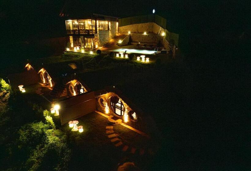 ホテル Hobbit Chalet