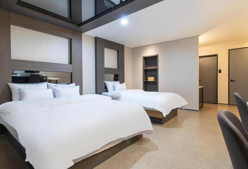 Hotel Hwaseong Stay13