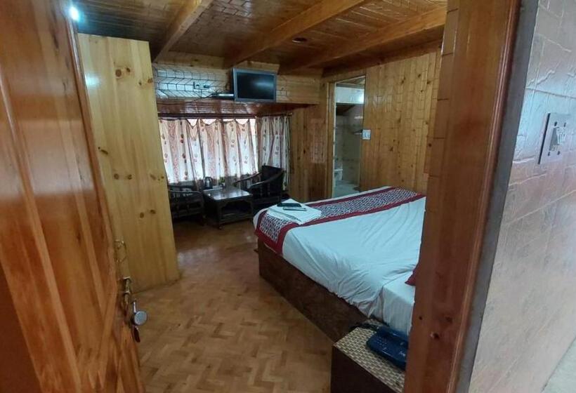 فندق Jubilant Express