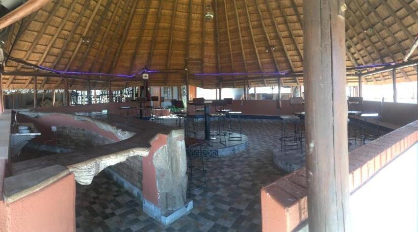 בית מלון כפרי Kwa Crossing