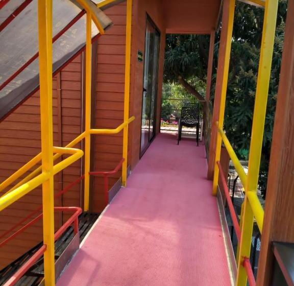 فندق Lake Forest By Bat