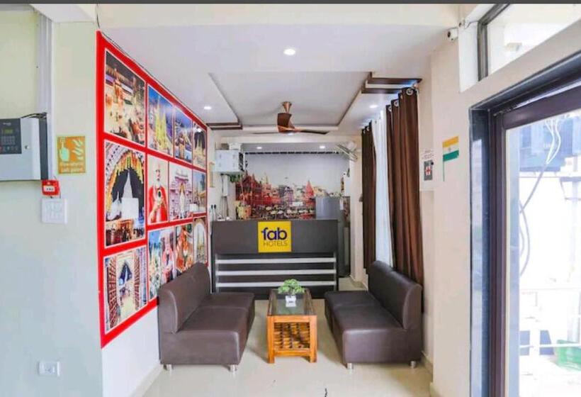 Отель Lily Grand By Gds