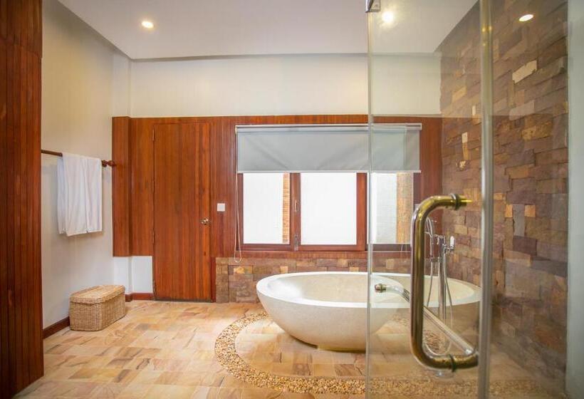 בית מלון כפרי Mera Residence