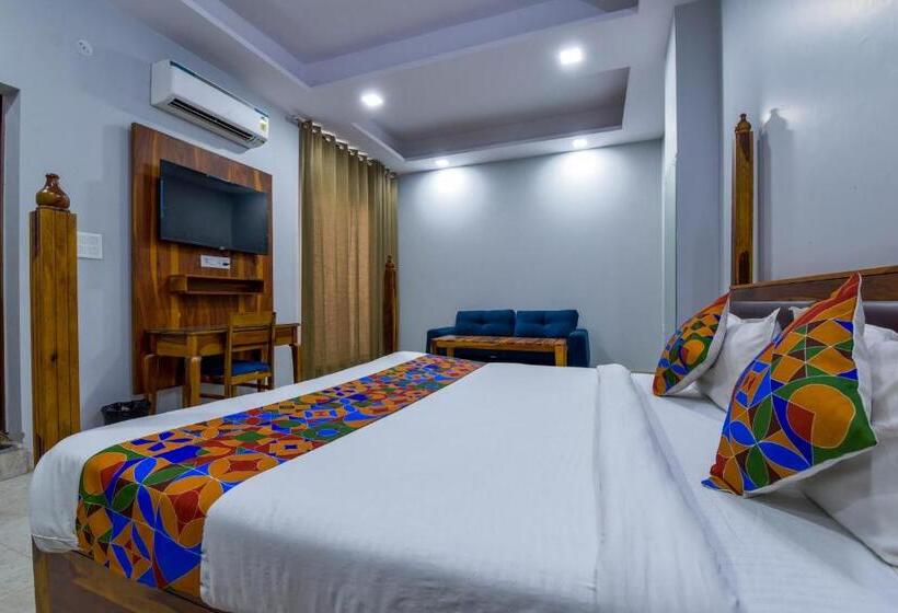 בית מלון כפרי My Stay Sirvi Inn