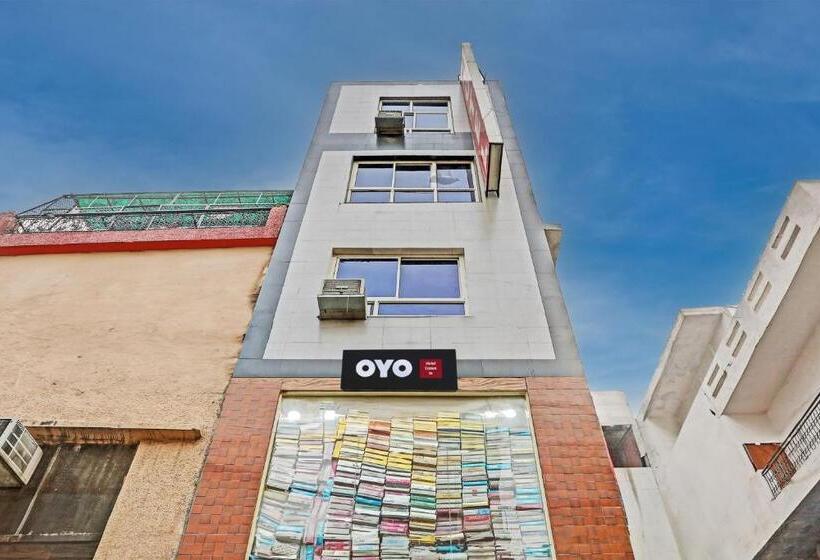 Hotel Oyo Miraaz