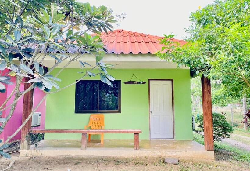 هتل Relax Camp Resort Kaeng Krachan