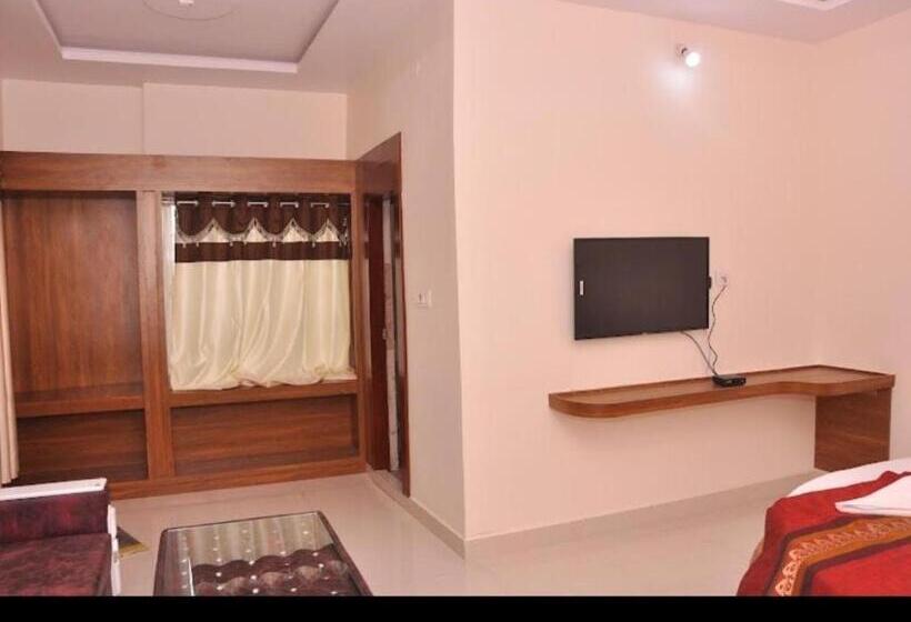 Отель Rns Residency & Restaurant Badepalle