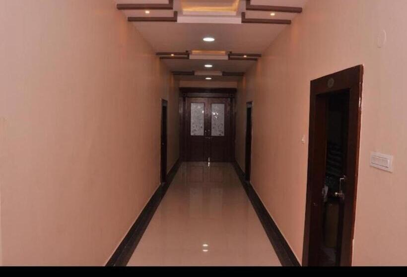 Отель Rns Residency & Restaurant Badepalle