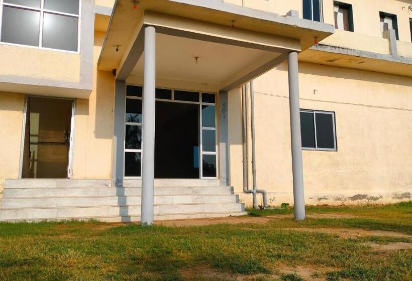 فندق Royal Palace Falna, Jawai