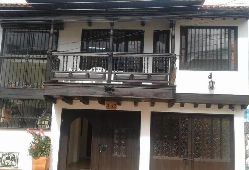 호텔 Santa Helena Hospederia