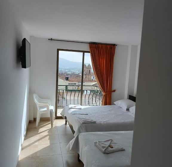 호텔 Santa Helena Hospederia