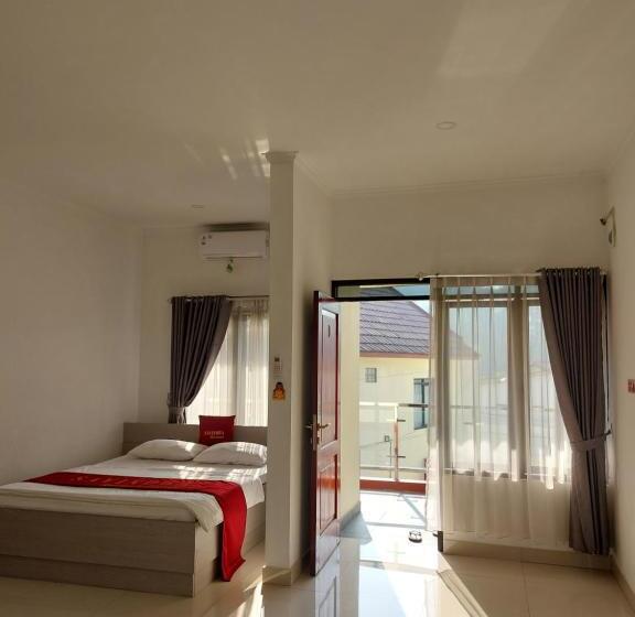 호텔 Savindra Residence Syariah Cibiru Near Krida Nusantara