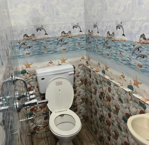 בית מלון כפרי Shyam Residency