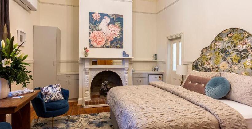 בית מלון כפרי Summerlands   Country Luxe