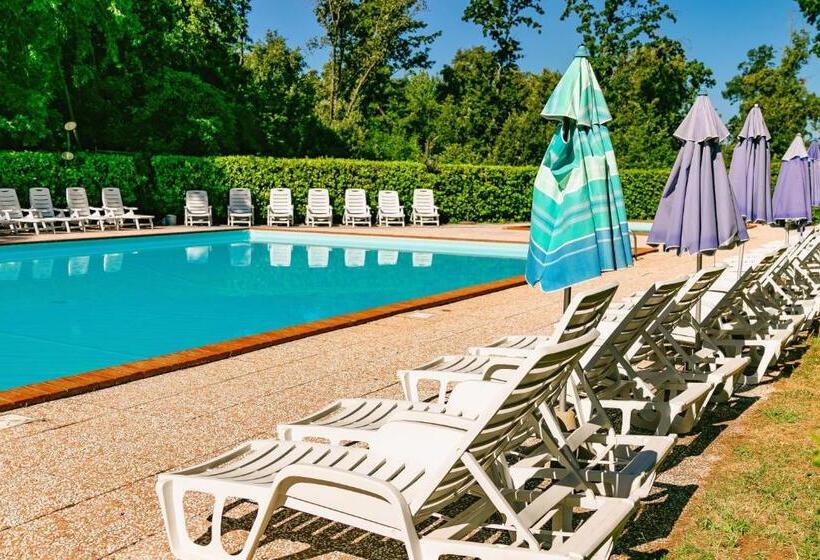 Isa Residence With Swimming Pool In Guardistallo In The Middle Of Tuscan Nature