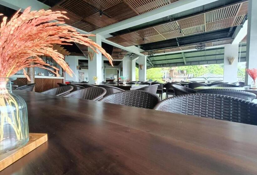 Mist Mountain Resort Powered By Cocotel