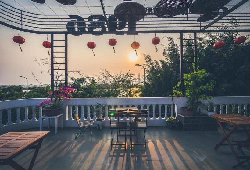 مُتل 1986 Homestay & Coffee