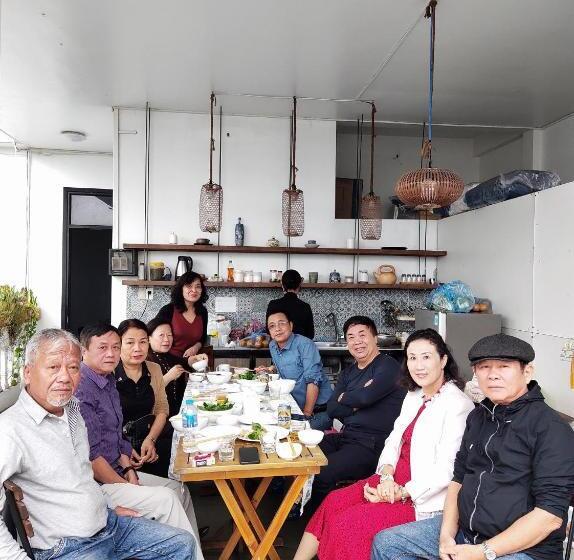 مُتل 1986 Homestay & Coffee