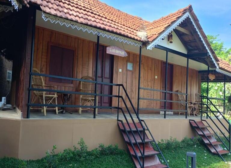 Mystery Maze Resort And Spa