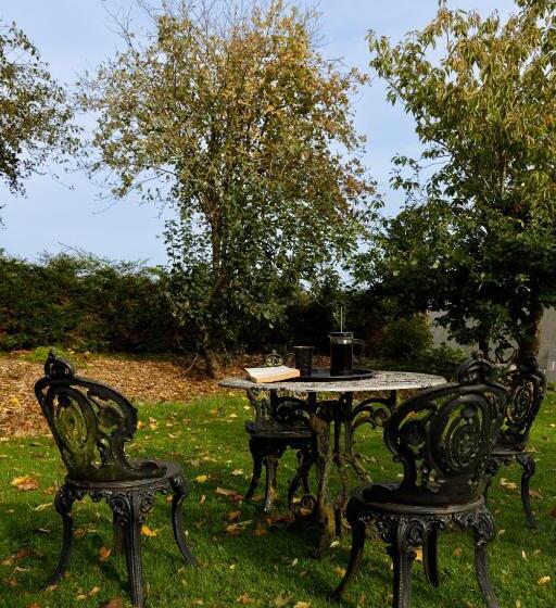 Oak House Laois B&b