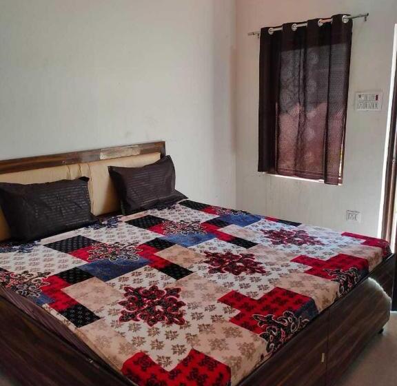 Oyo Av Hotel And Restaurant