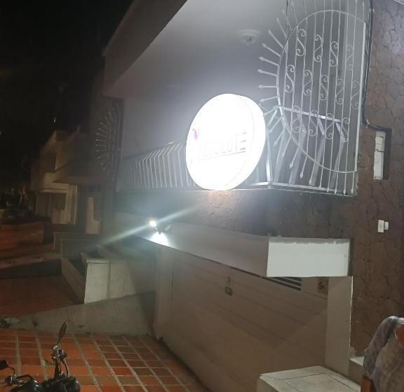 Пансион Absolute Sas