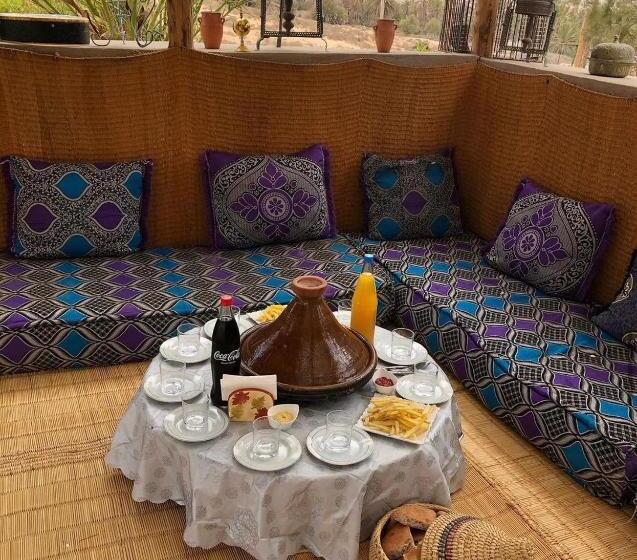 پانسیون Auberge Touristique Zriouila