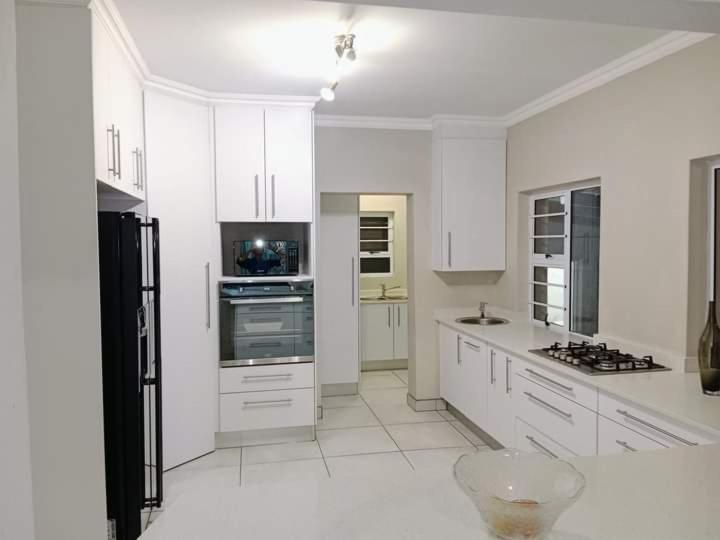 פנסיון Bella Ru Boutique Guesthouse