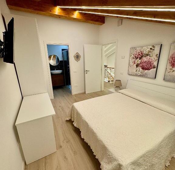 פנסיון Camerini Guest House