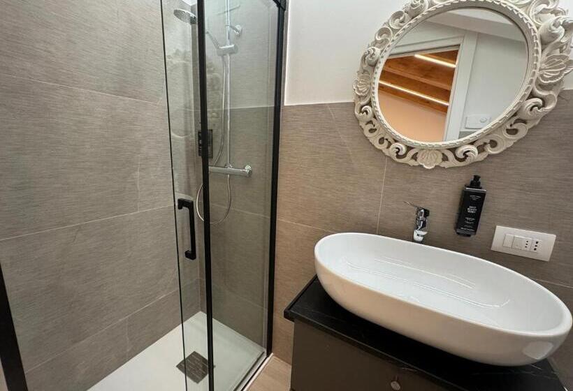 פנסיון Camerini Guest House