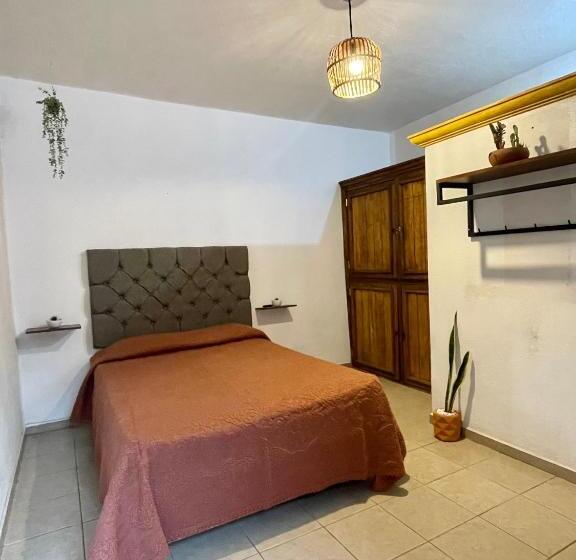 بنسيون Casa Camilia