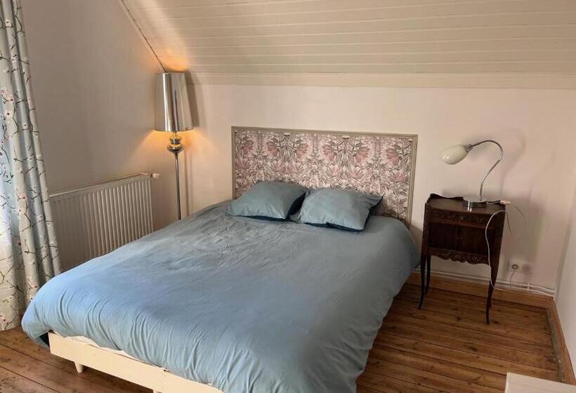 Пансион Etage Entier Privé, 45m2 Chez Regine