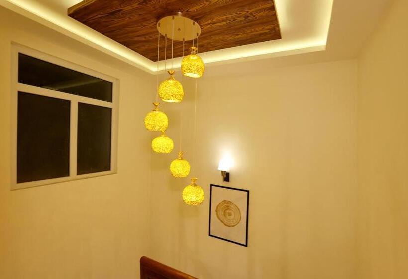 ペンション Green Wood Hill Cottage