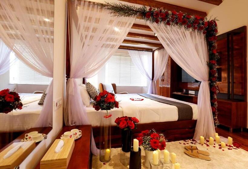 ペンション Green Wood Hill Cottage