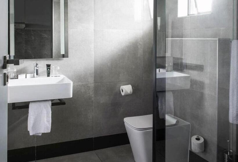 פנסיון Happy Garden Guesthouse