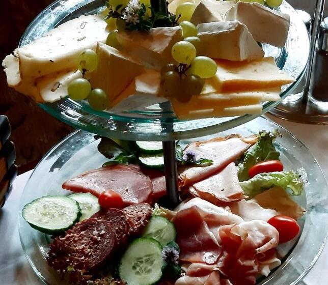 膳宿费 Hirschhof Hildebrandt