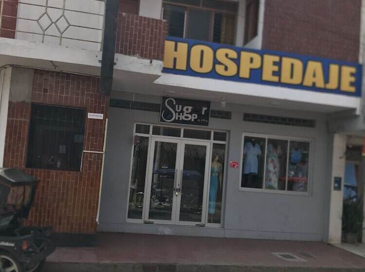 پانسیون Hospedaje Manly Paradise