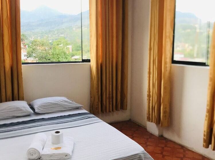 پانسیون Hospedaje Manly Paradise