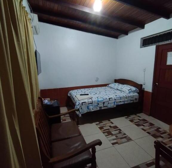 پانسیون Las Orquideas Hospedaje