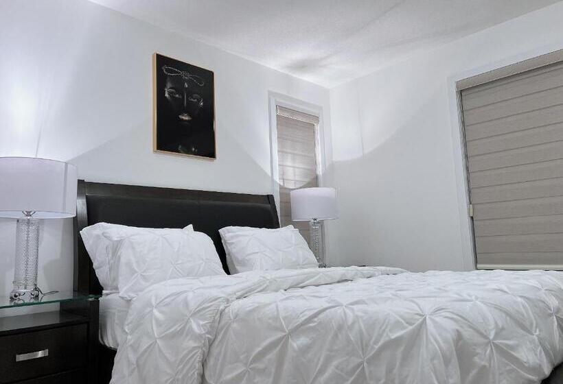 پانسیون Light House