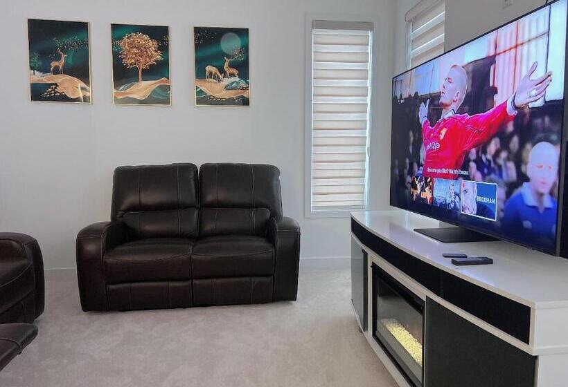 پانسیون Light House