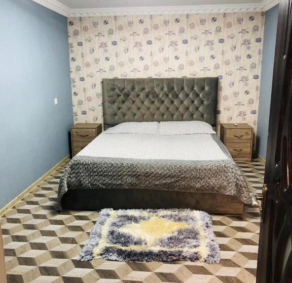 پانسیون Radeno House