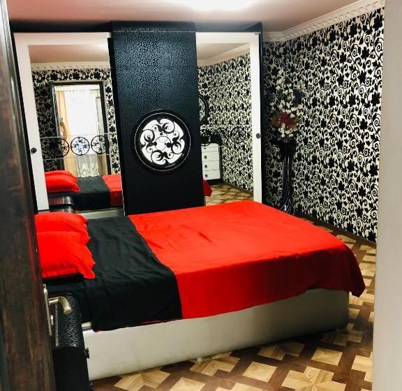 پانسیون Radeno House