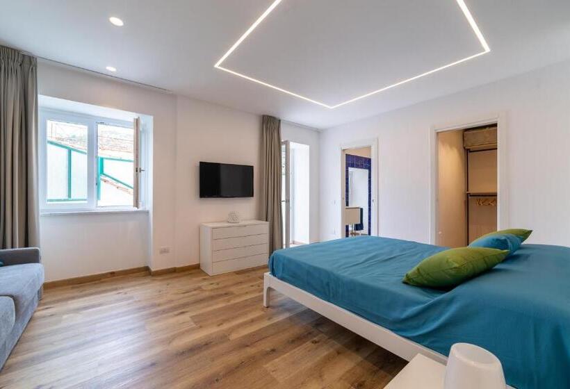 펜션 Reginna Lighthouse