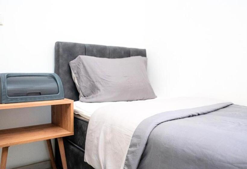 膳宿费 Sr24   Stilvolles Zimmer In Oer Erkenschwick