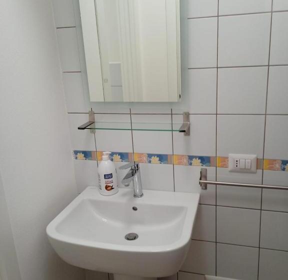 פנסיון Sweet Home