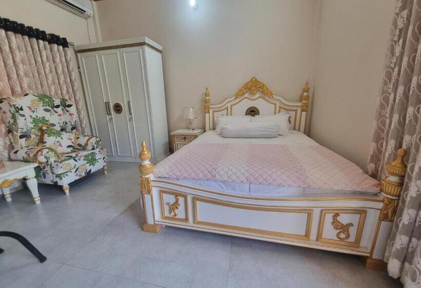 بنسيون The Cozy Nest